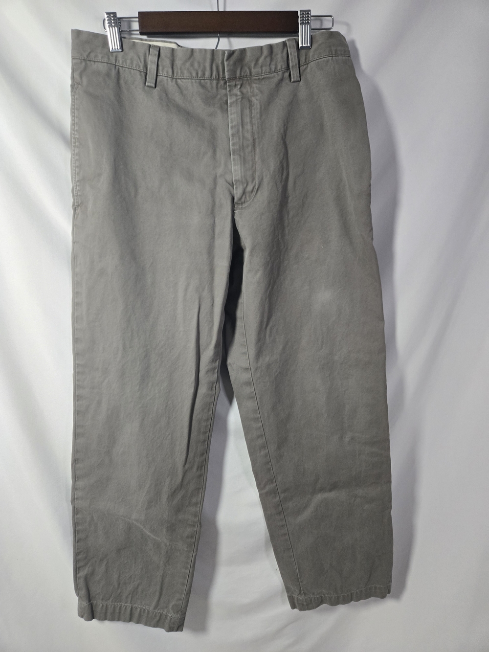 Banana Republic Men’s Light Gray Casual Chino Pants – Size 33/30